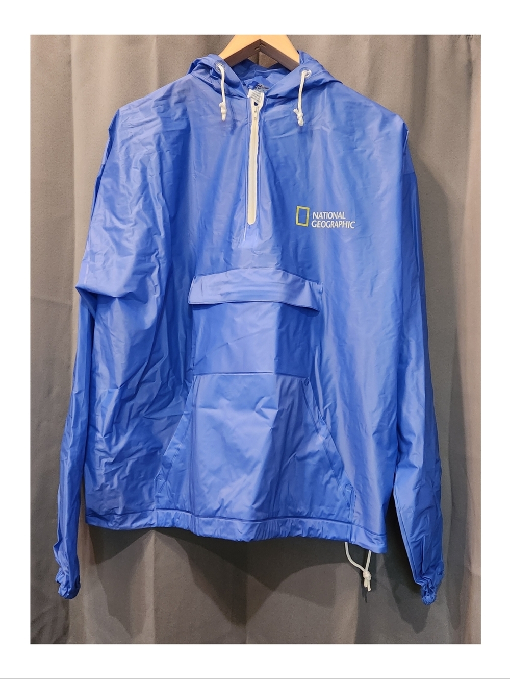 National Geographic Pullover  Raincoat ~ One Size